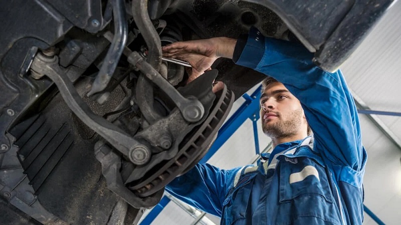 چکاپ و جلوبندی خودرو